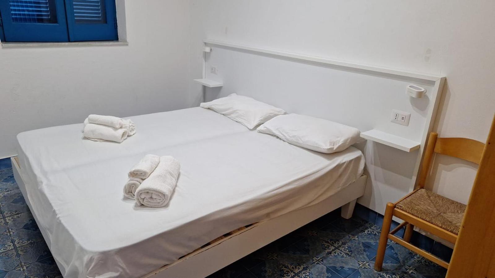 Villaggio Camping La Scogliera 리카디 외부 사진