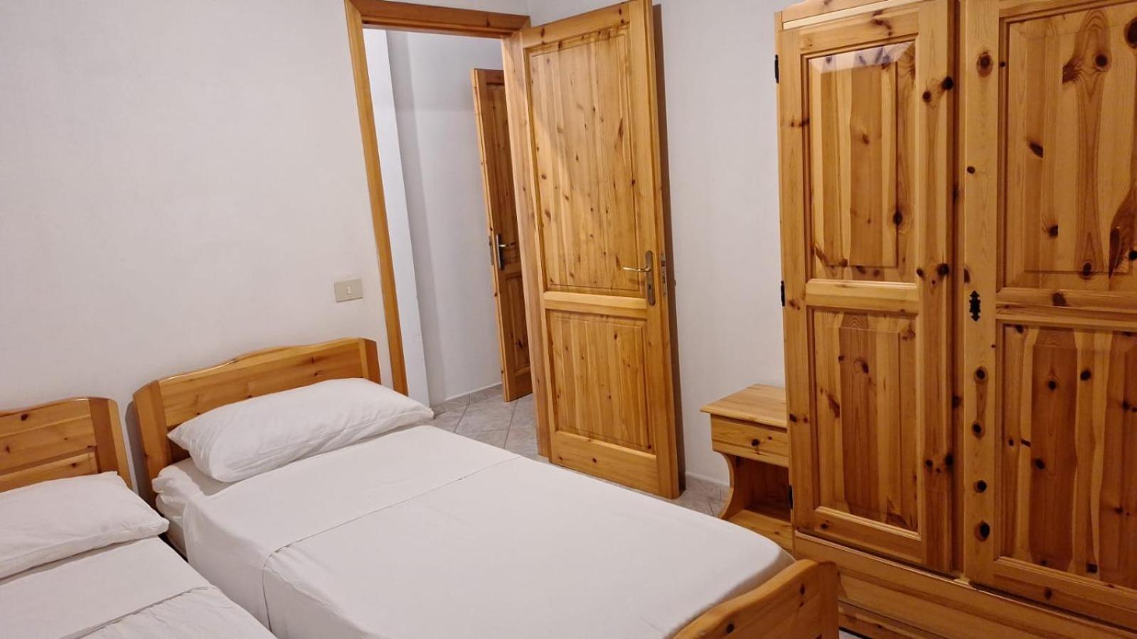 Villaggio Camping La Scogliera 리카디 외부 사진