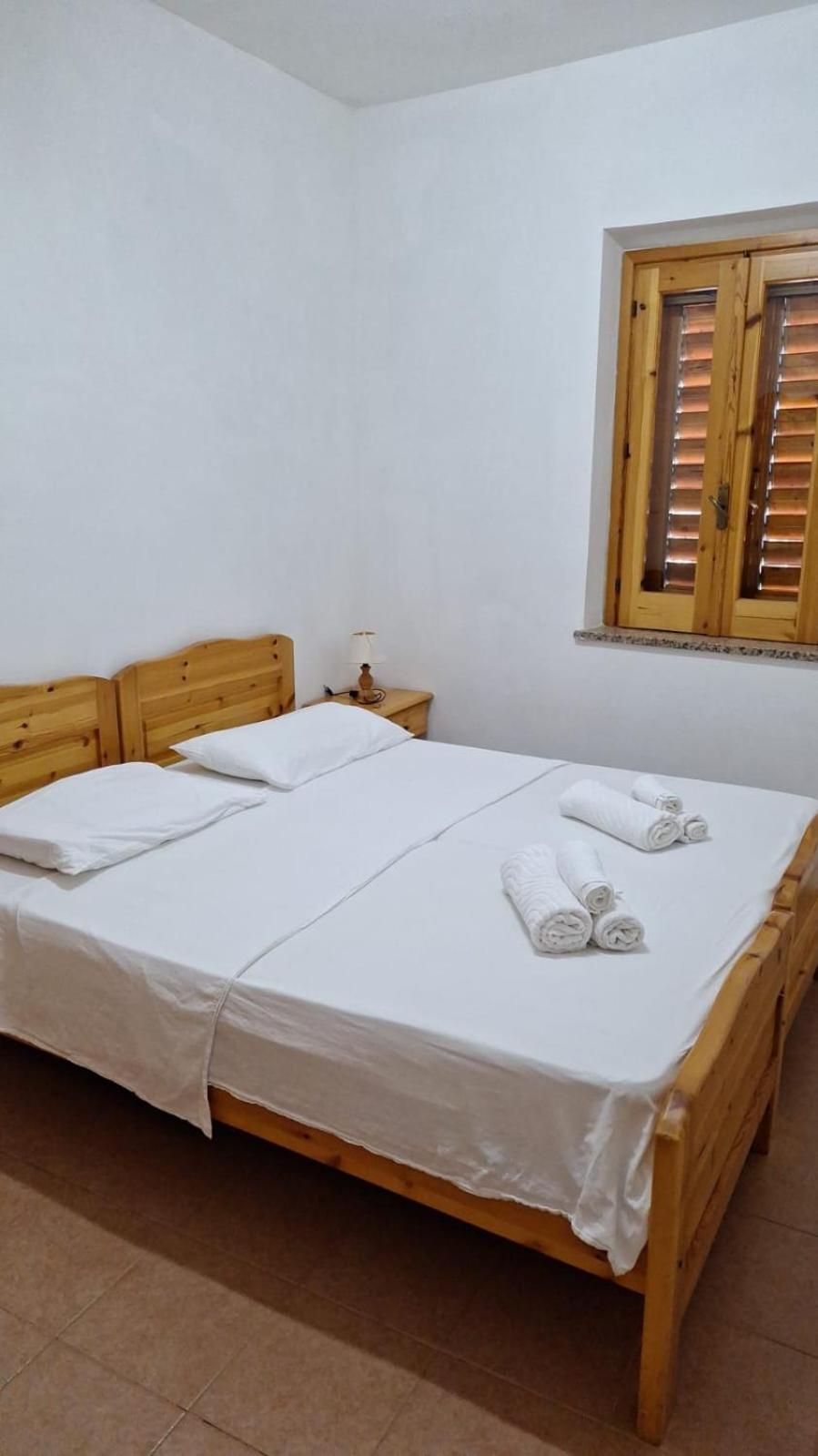 Villaggio Camping La Scogliera 리카디 외부 사진